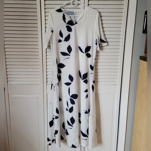 BOUTIQUE Floral Maxi Dress, Size M - Picture 2 of 9
